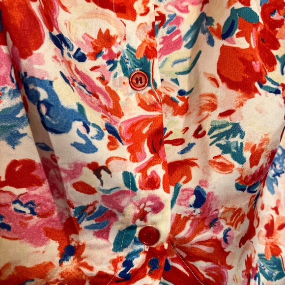 High Neck Floral Ruffle Shirt - Picture 6 of 7